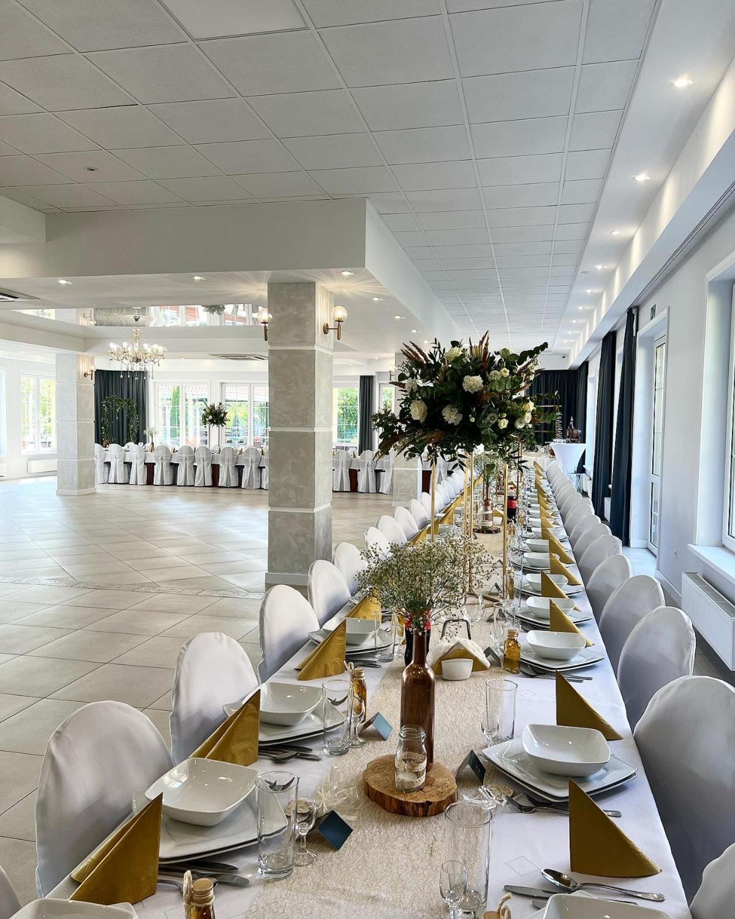 Pensjonat I Klub Jezdziecki Michelin Włocławek Buitenkant foto