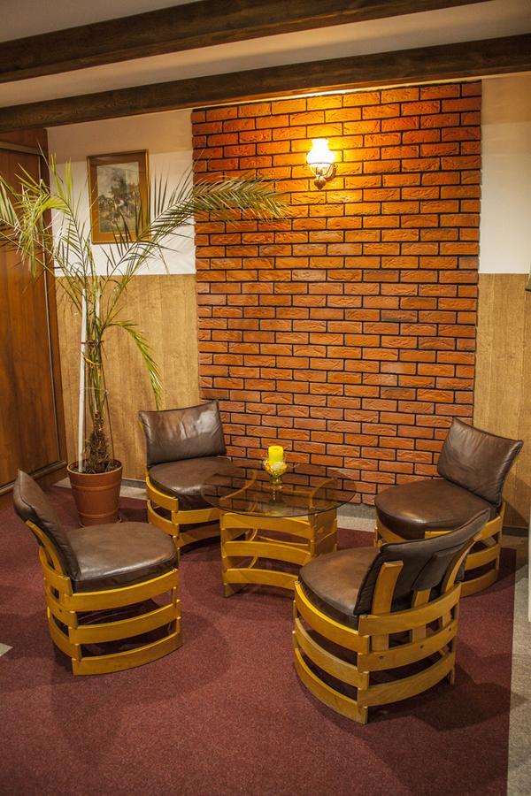 Pensjonat I Klub Jezdziecki Michelin Włocławek Buitenkant foto